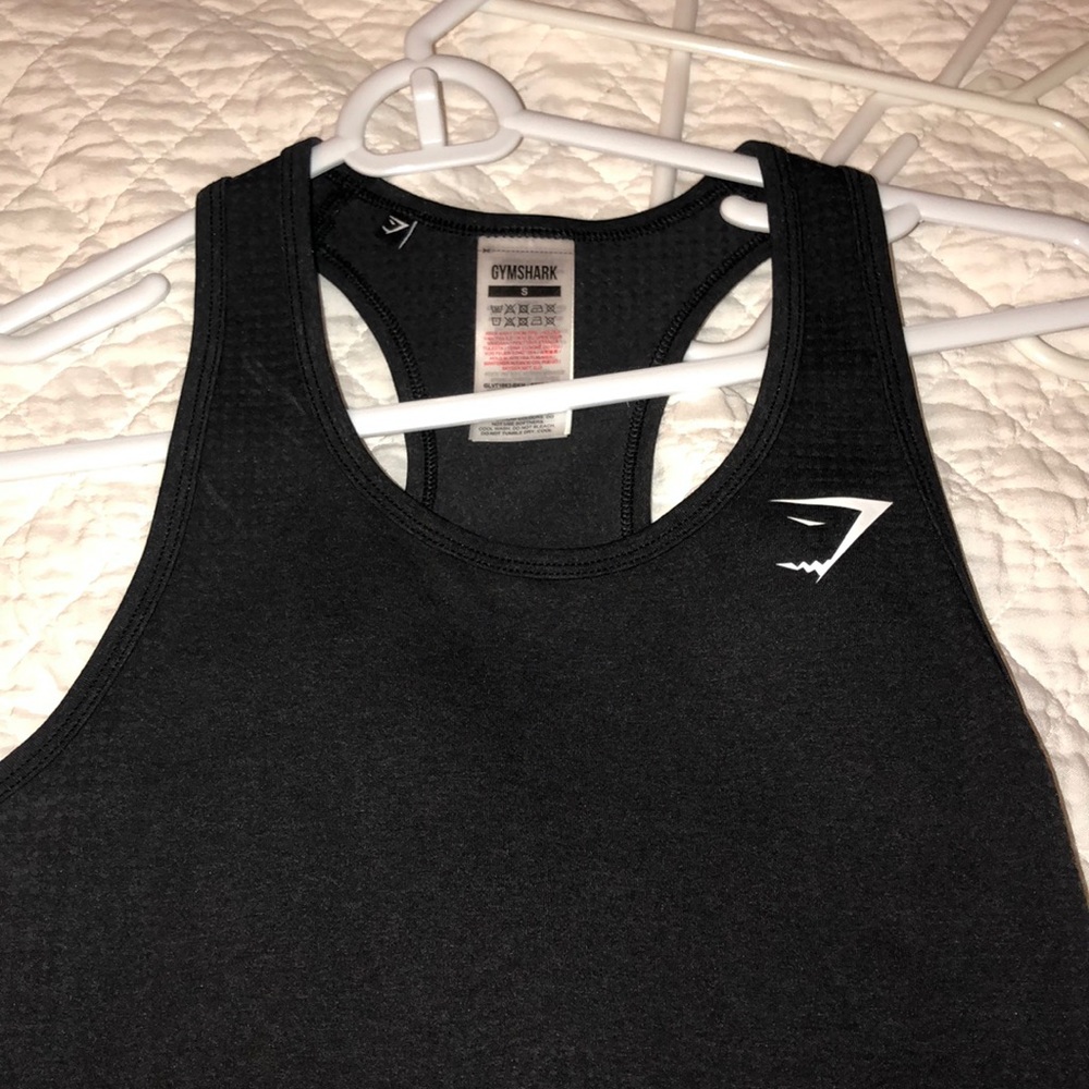 GYMSHARK BLACK WORKOUT TANK🖤